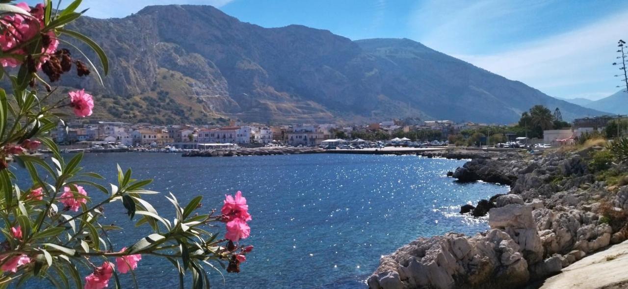 Ferienwohnung Ciuri Ciuri Isola delle Femmine Exterior foto