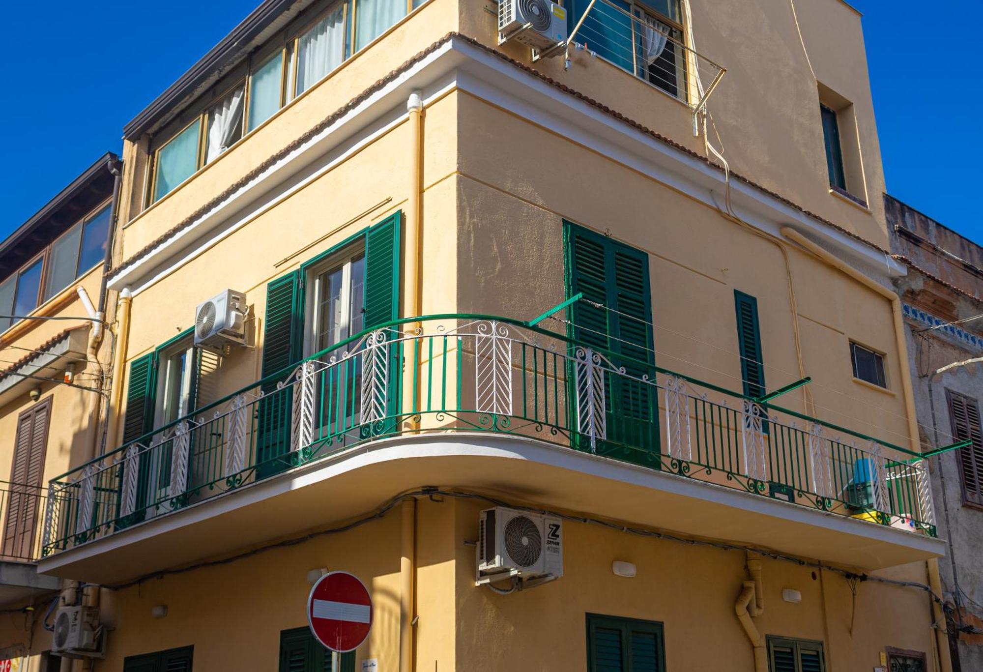 Ferienwohnung Ciuri Ciuri Isola delle Femmine Exterior foto